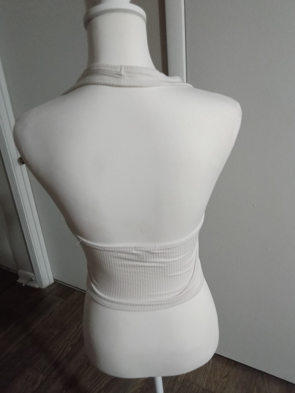 Bozzolo Cream Ribbed Racerback Tank Top - Picture 2 of 4